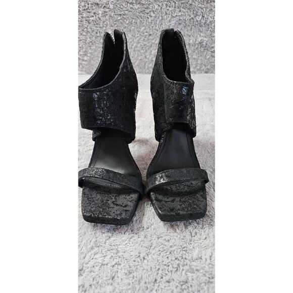 NWOB DKNY Dava Ankle Cuff LOGO Zip Back Platform Dress Heels Sandals Sz 6M 36 B - Picture 4 of 10